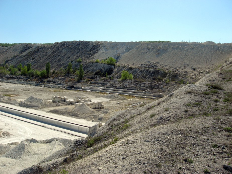 Карьер в Скалистом